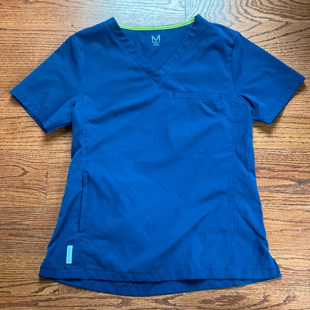 Medelita scrubs